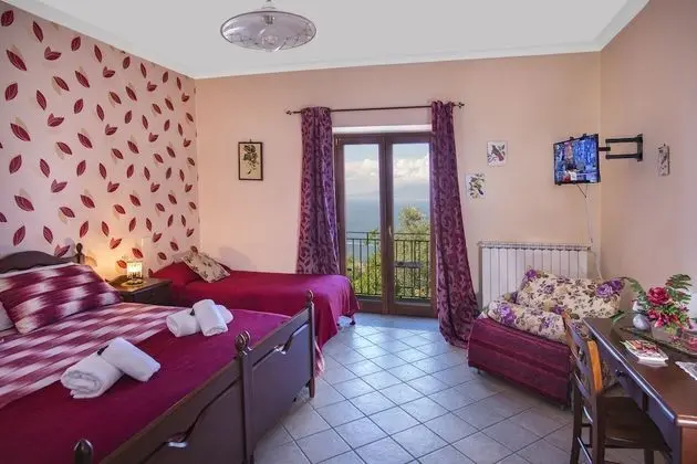 Üç Kişilik Oda, Balkon, Deniz Manzaralı