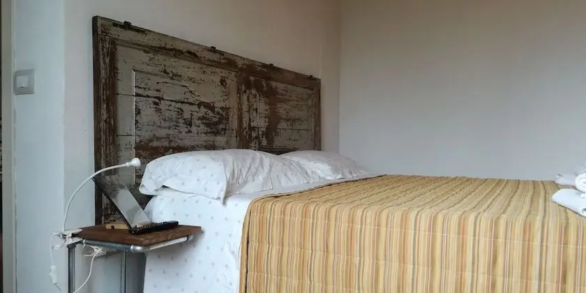 Basic Tek Büyük Yataklı Oda