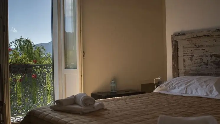 Basic Tek Büyük Yataklı Oda