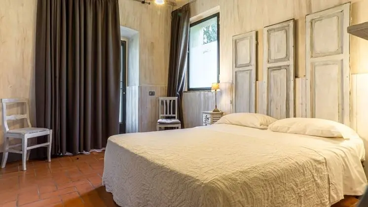 Classic Tek Büyük Yataklı Oda (Torre Pettini)