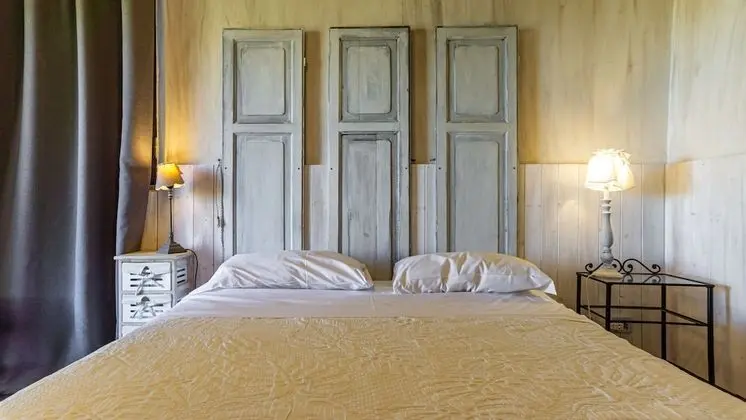 Classic Tek Büyük Yataklı Oda (Torre Pettini)