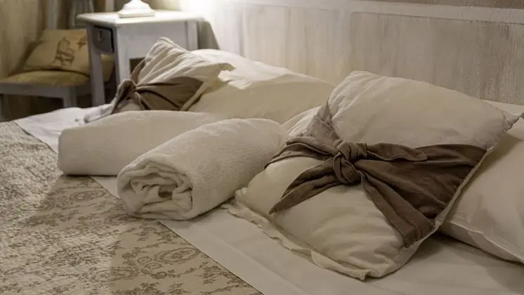 Classic Tek Büyük Yataklı Oda (Torre Pettini)