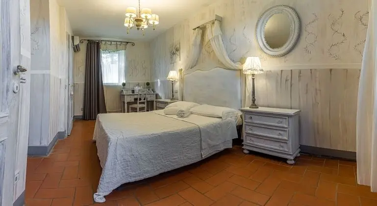 Deluxe Tek Büyük Yataklı Oda (Torre Salvucci)