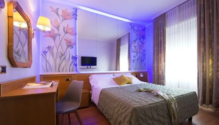 Standard Tek Büyük Yataklı Oda, 1 Çift Kişilik veya 2 Tek Kişilik Yatak