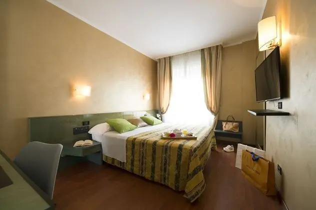 Standard Tek Büyük Yataklı Oda, 1 Çift Kişilik veya 2 Tek Kişilik Yatak