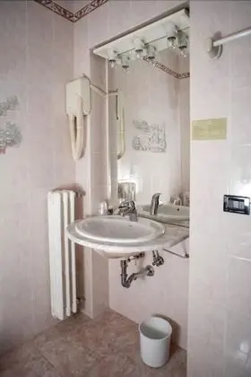 Standard Tek Büyük Yataklı Oda, 1 Çift Kişilik veya 2 Tek Kişilik Yatak