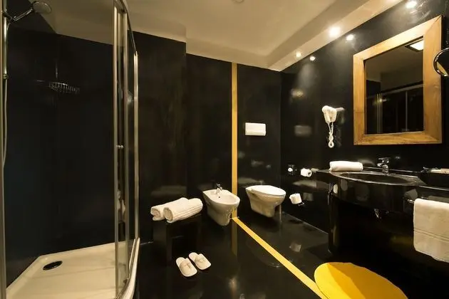 Süit, 1 Çift Kişilik Yatak