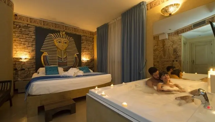 Süit, 1 Çift Kişilik Yatak