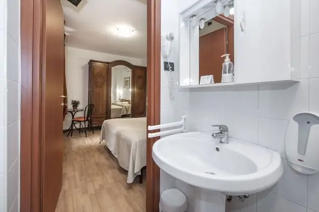 Tek Büyük veya İki Ayrı Yataklı Oda