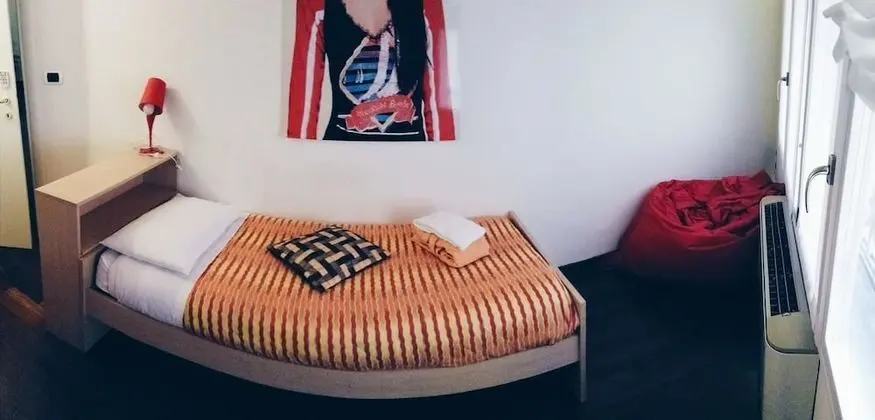 Comfort Tek Kişilik Oda, 1 Yatak Odası, Ortak Banyo, Şehir Manzaralı