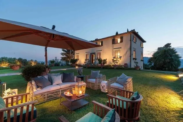 Villa