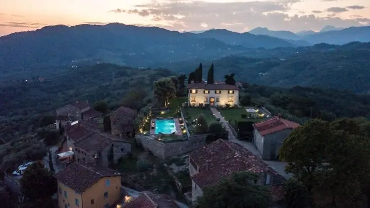 Villa