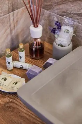 Classic Tek Büyük Yataklı Oda