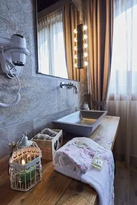 Superior Tek Büyük Yataklı Oda