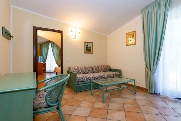 Junior Süit, Birden Çok Yatak, Balkon