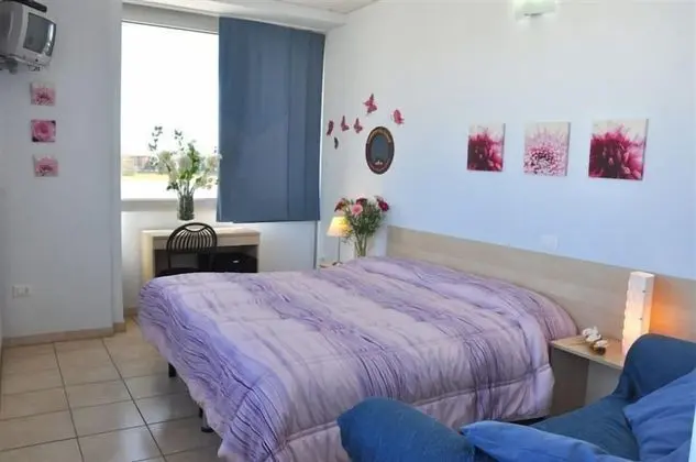 Tek Büyük veya İki Ayrı Yataklı Oda