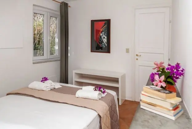 Classic Bungalov (3 Pax)