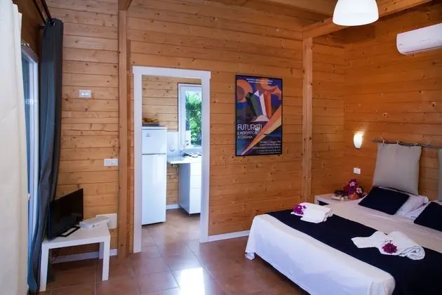 Elite Bungalov, 1 Büyük (Queen) Boy Yatak (2 Pax)