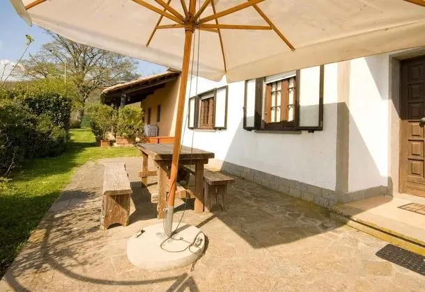 Comfort Kır Evi, 3 Yatak Odası, Havuz Kullanımı, Bahçe Manzaralı (Casa Il Rosmarino)