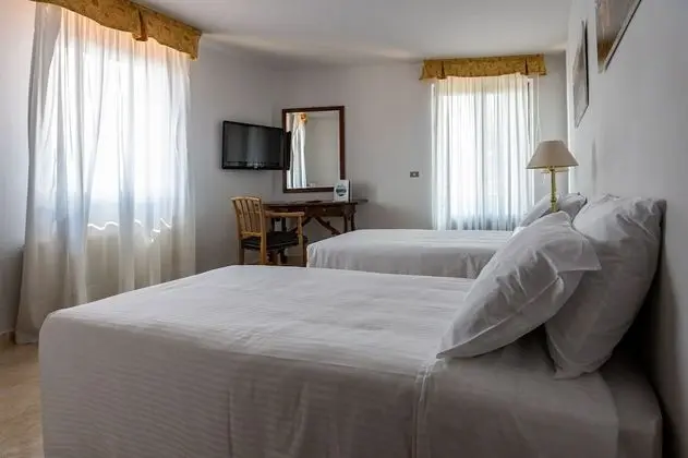 Superior Tek Büyük veya İki Ayrı Yataklı Oda, Dağ Manzaralı