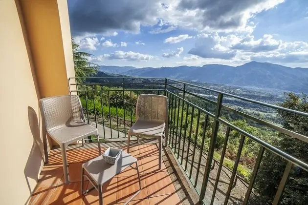 Superior Tek Büyük veya İki Ayrı Yataklı Oda, Dağ Manzaralı