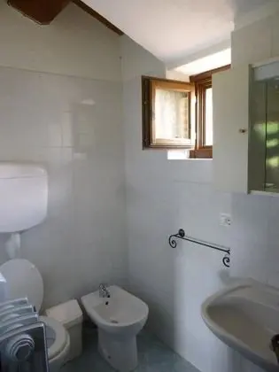 Deluxe Tek Büyük Yataklı Oda, Bahçe Manzaralı