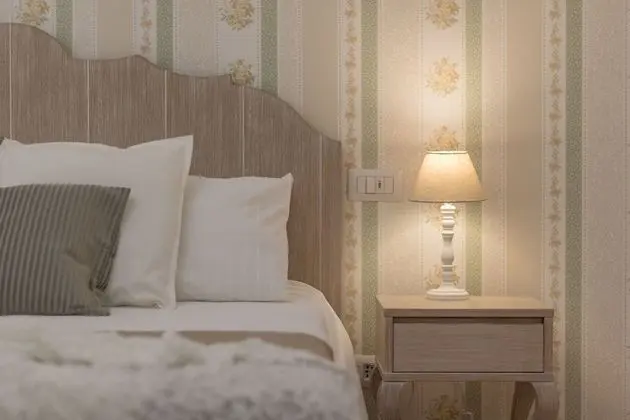 Deluxe Dört Kişilik Oda, Banyolu/Duşlu