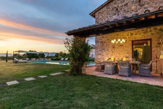 Villa