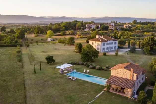 Villa