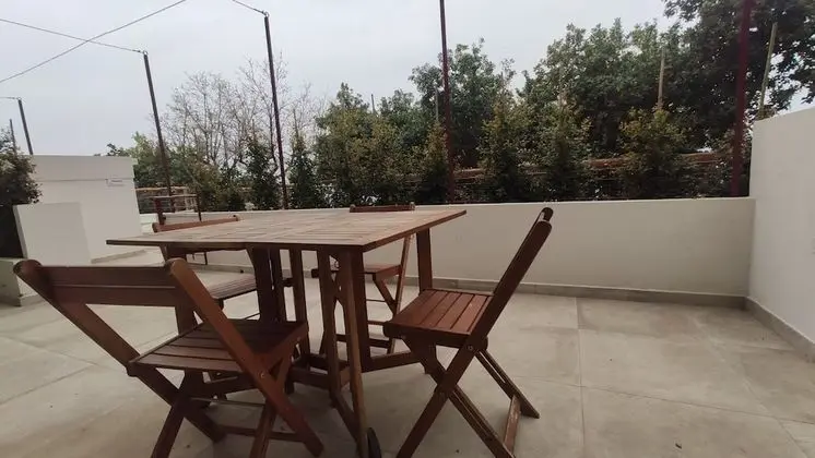 Standard Apart Daire, Bahçe Manzaralı