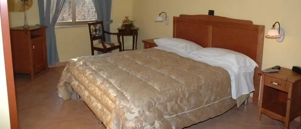 Standard Tek Büyük veya İki Ayrı Yataklı Oda