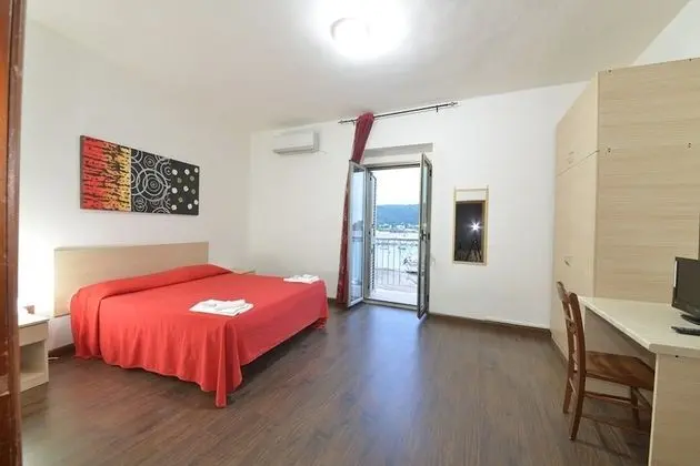 Stüdyo, Deniz Manzaralı