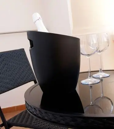 Basic Üç Kişilik Oda, 1 Yatak Odası, Balkon, Kule