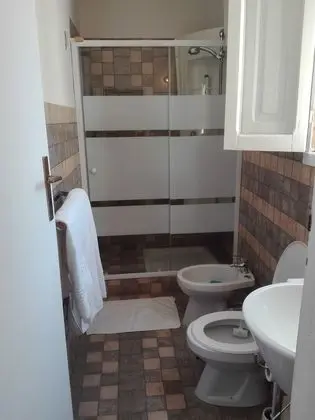 Basic Dört Kişilik Oda, Birden Çok Yatak Odası
