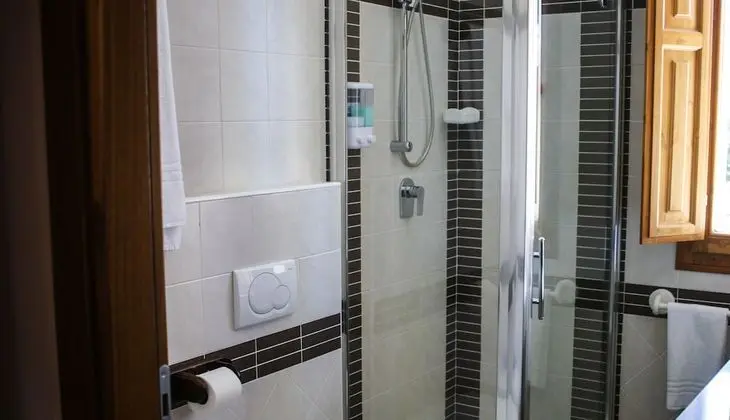 Deluxe Üç Kişilik Oda, Birden Çok Yatak, Dağ Manzaralı