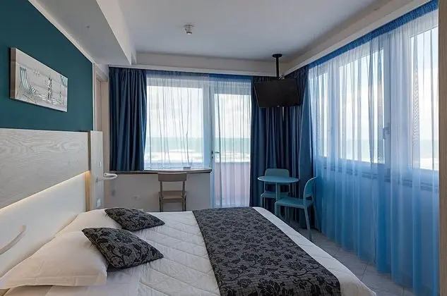 Superior Tek Büyük Yataklı Oda, Sigara İçilebilir