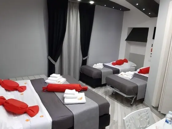 Comfort Üç Kişilik Oda (Arancione)