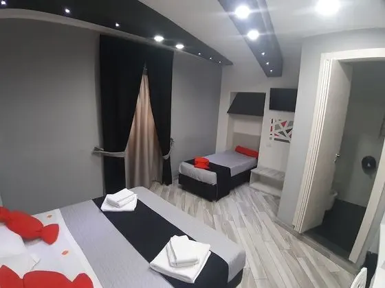 Comfort Üç Kişilik Oda (Arancione)