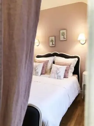 Basic Tek Büyük Yataklı Oda (La Romantique)