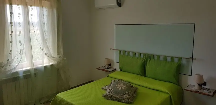 Tek Büyük Yataklı Oda, Banyolu/Duşlu (1)