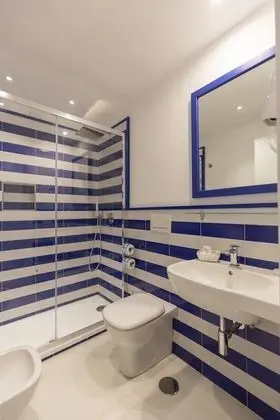 Superior Oda, Kısmi Deniz Manzaralı