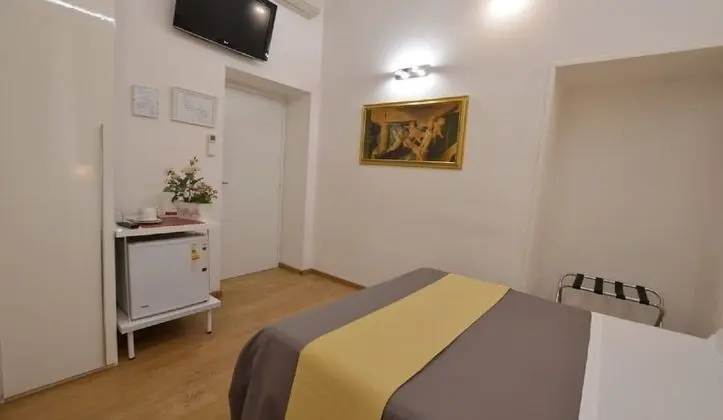 Tek Büyük veya İki Ayrı Yataklı Oda