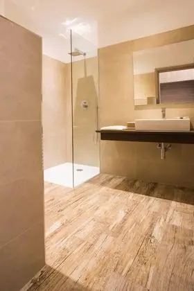 Standard Büyük Yataklı Tek Kişilik Oda