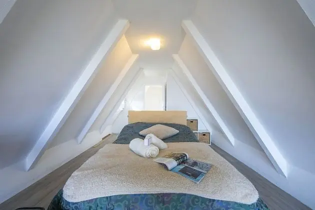 Family Villa, Birden Çok Yatak, 2 Banyolu, Dağ Yamacı (Il Fienile Stunning Lake View)