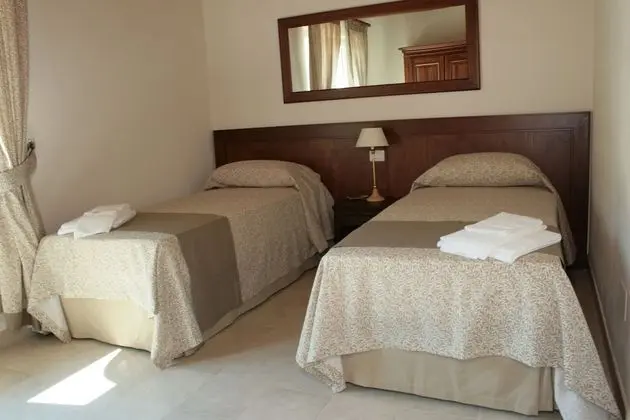 Superior Süit, 2 Yatak Odası, Özel Banyo, Havuz Manzaralı