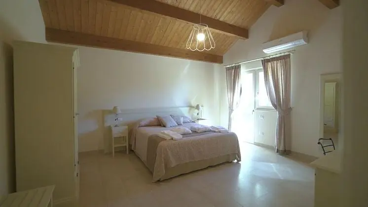 Superior Süit, 2 Yatak Odası, Özel Banyo, Havuz Manzaralı