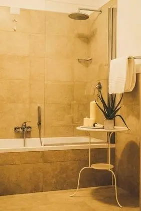 Superior Süit, 2 Yatak Odası, Özel Banyo, Havuz Manzaralı