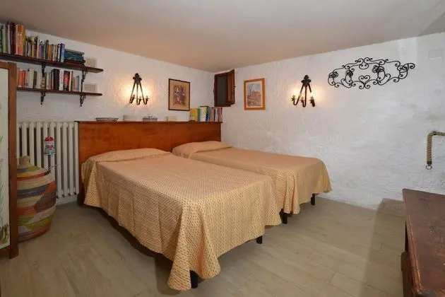 Family Ev, Birden Çok Yatak, 2 Banyolu, Bahçeli (Il Fortino)