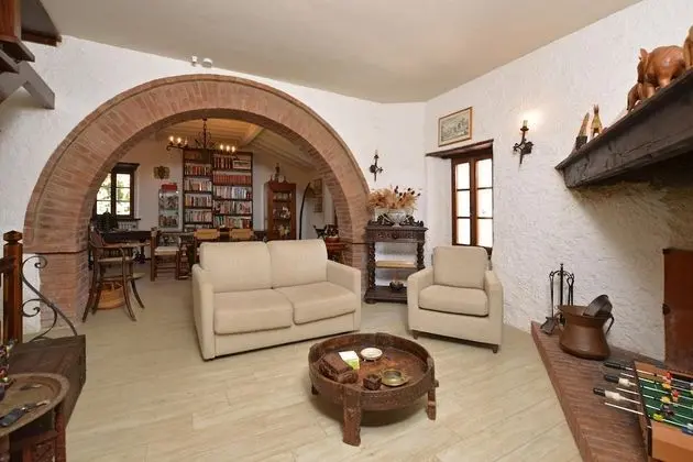 Family Ev, Birden Çok Yatak, 2 Banyolu, Bahçeli (Il Fortino)