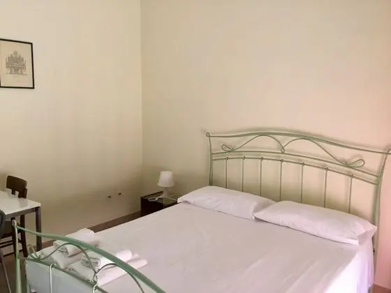 Üç Kişilik Oda, Ortak Banyo